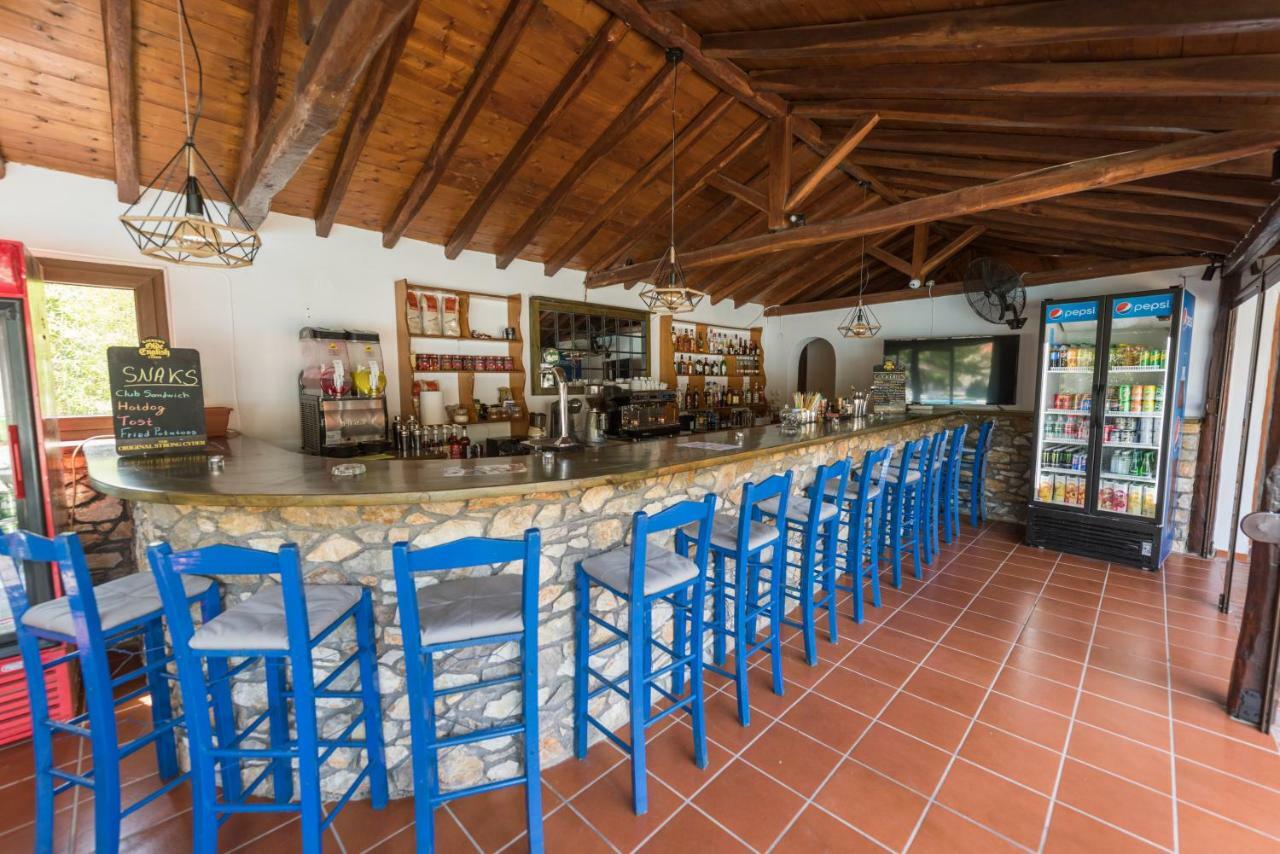 Strawberry Skiathos Ajía Paraszkeví Kültér fotó